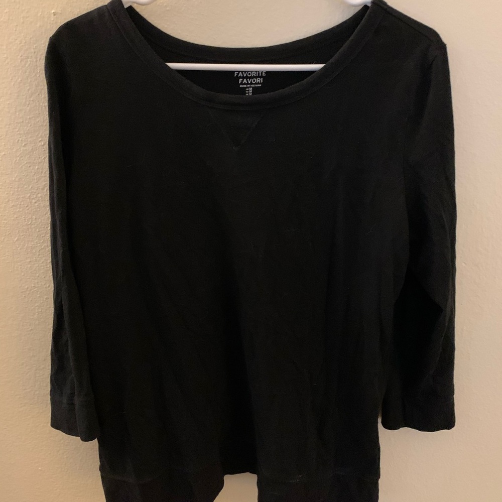 Black t-shirt